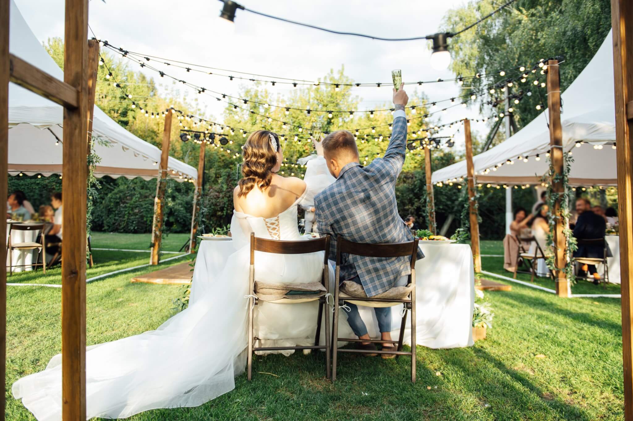 Planning an Outdoor Wedding? Don’t Make These Mistakes