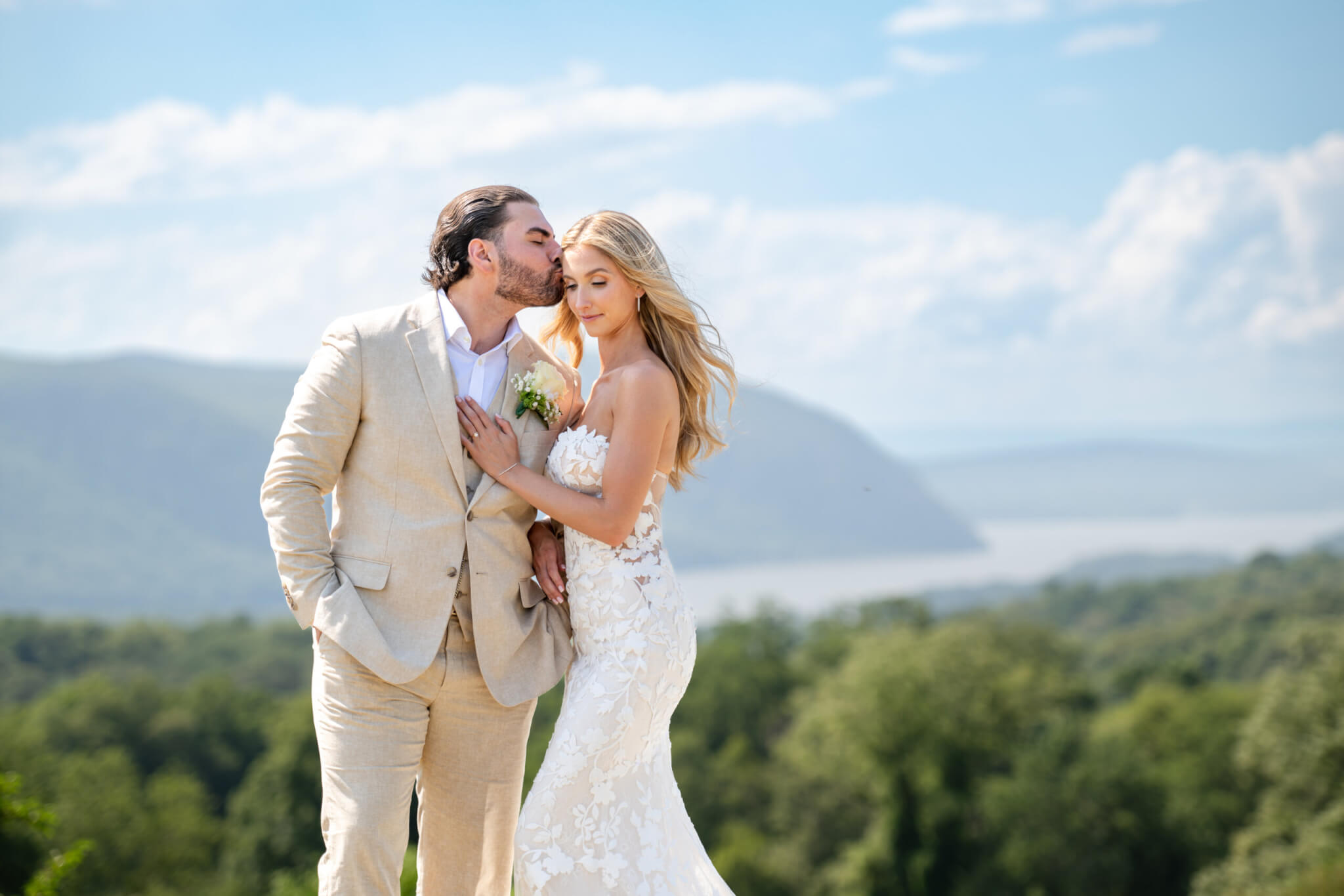 How to Choose the Best Destination for Your Destination Wedding