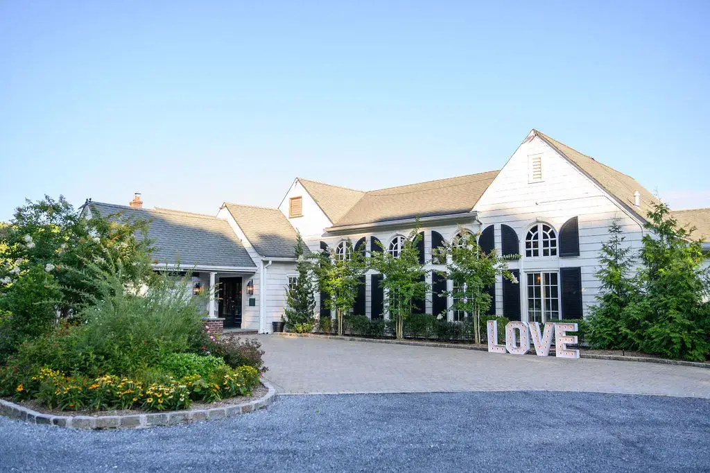 Exclusively Yours: Why The Old Field Club is Long Island’s Hidden Gem for Luxury Waterfront Weddings